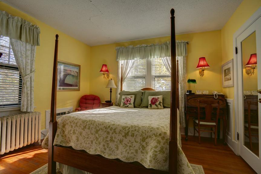Brown Street Inn Bed And Breakfast Iowa City Extérieur photo
