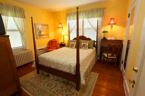Brown Street Inn Bed And Breakfast Iowa City Extérieur photo